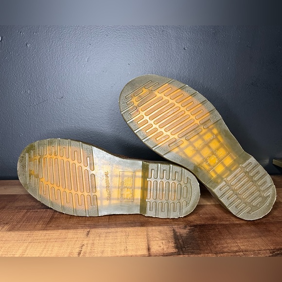 SOLD Dr Martens Leather Oxford Lace-Ups - Size 8M - Picture 6 of 7